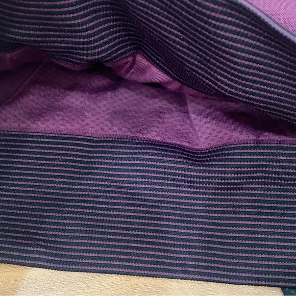 LULULEMON Athletica Ebb To Train Bra Wash in Marvel/Black/Black Sportsbra 10 - Picture 8 of 11